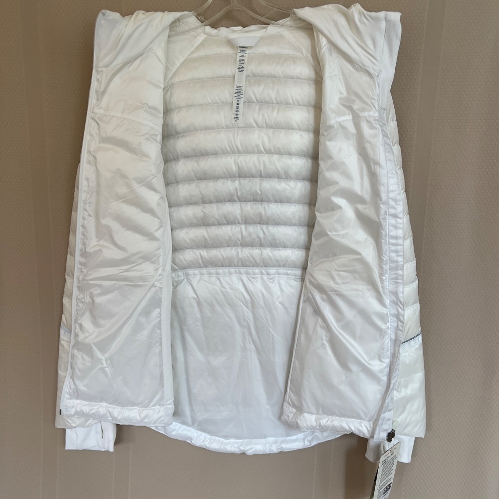 Lululemon Down For A Run Jacket II White Size 10 NWT - Picture 11 of 16
